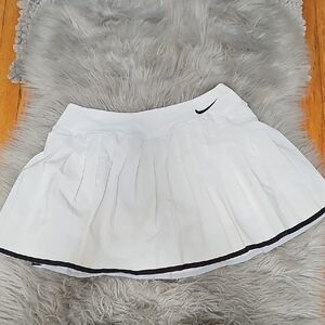 Nike Women's White Skirt